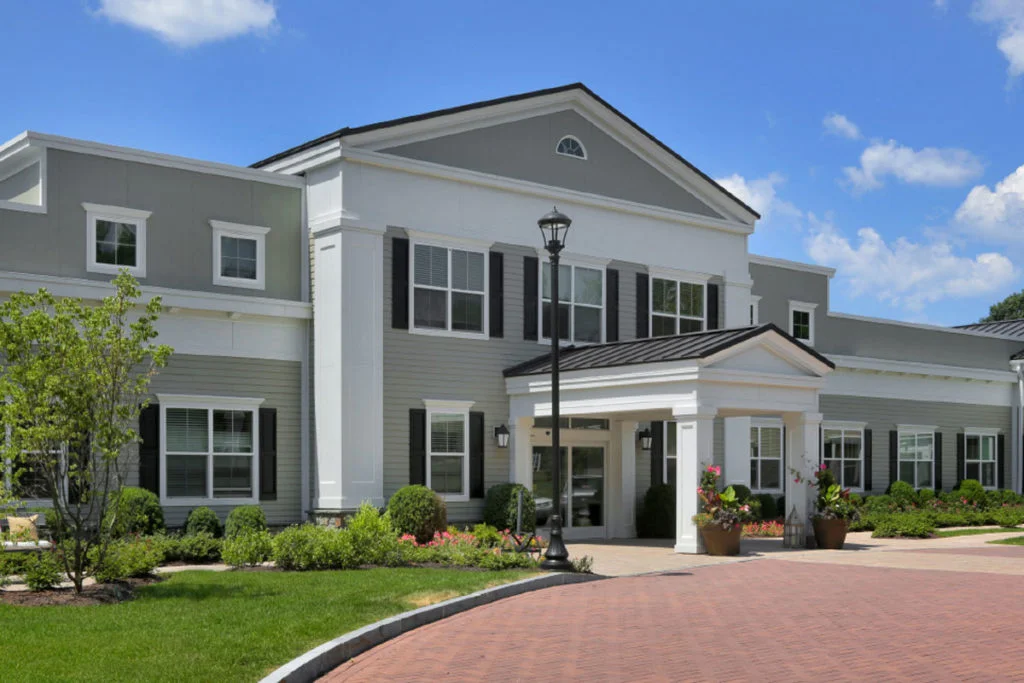 exterior shot of Maplewood at Strawberry Hill